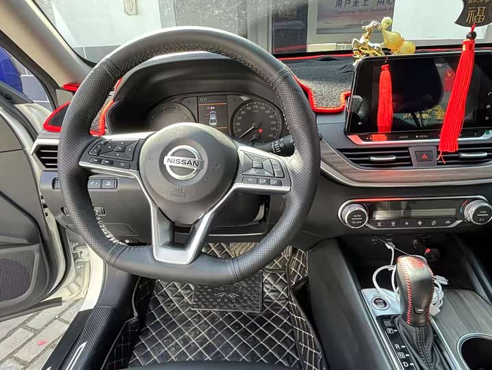 Фото 4 - Nissan Teana