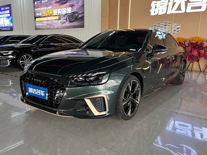 Фото 1 - Audi A4L