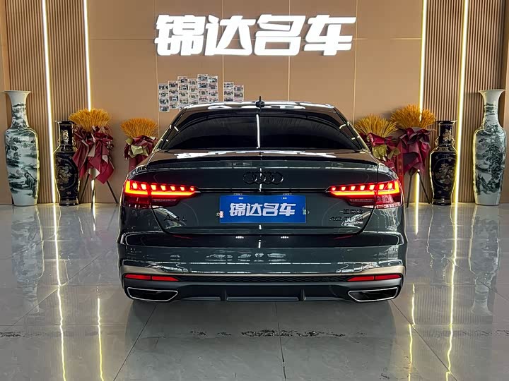 Фото 11 - Audi A4L