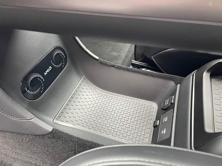 Фото 21 - Smart #5