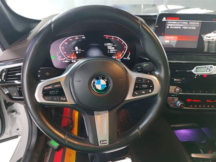 Фото 11 - BMW 5 Series