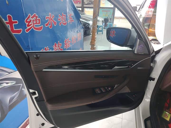 Фото 28 - BMW 5 Series