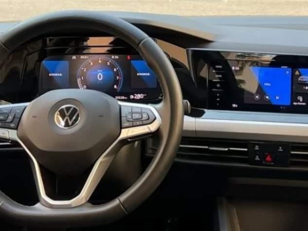 Фото 4 - Volkswagen Golf