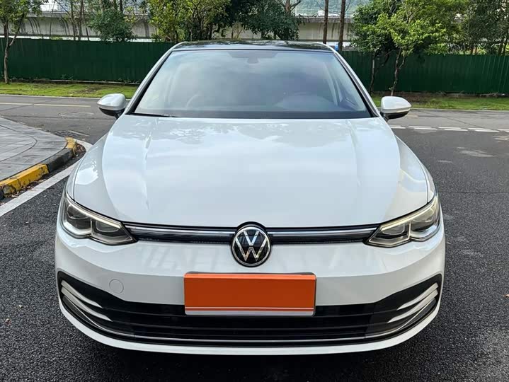 Фото 7 - Volkswagen Golf