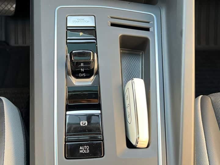 Фото 9 - Volkswagen Golf