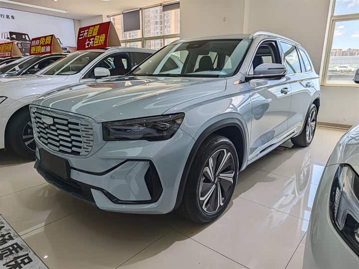 Фото 1 - Geely Monjaro