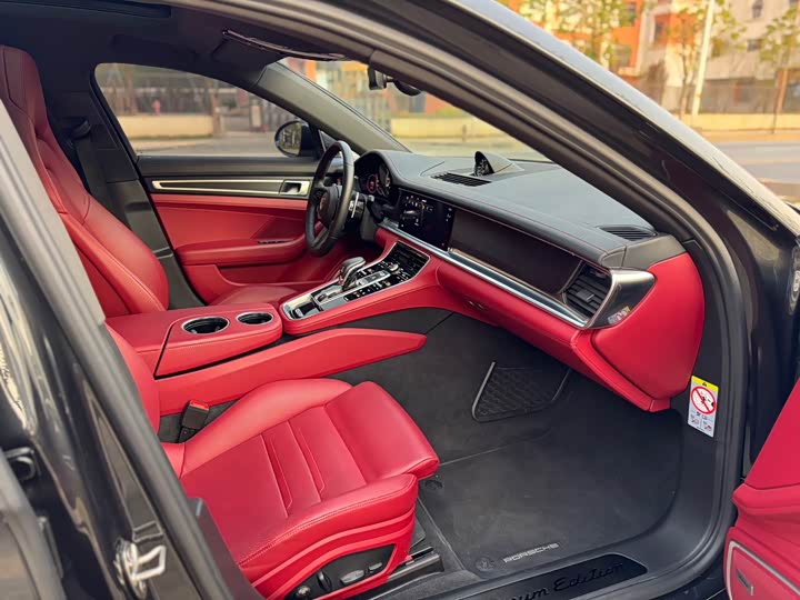 Фото 14 - Porsche Panamera Hybrid