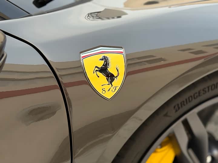 Фото 11 - Ferrari 296