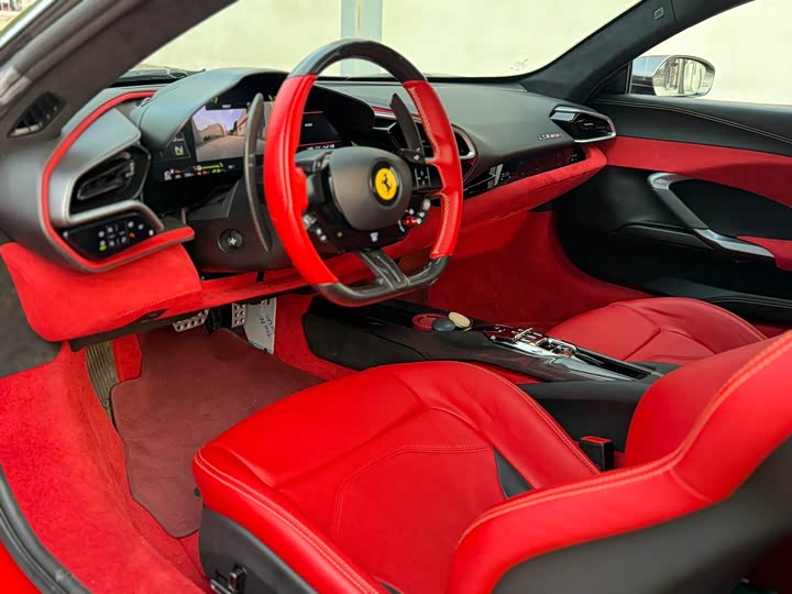 Фото 17 - Ferrari 296