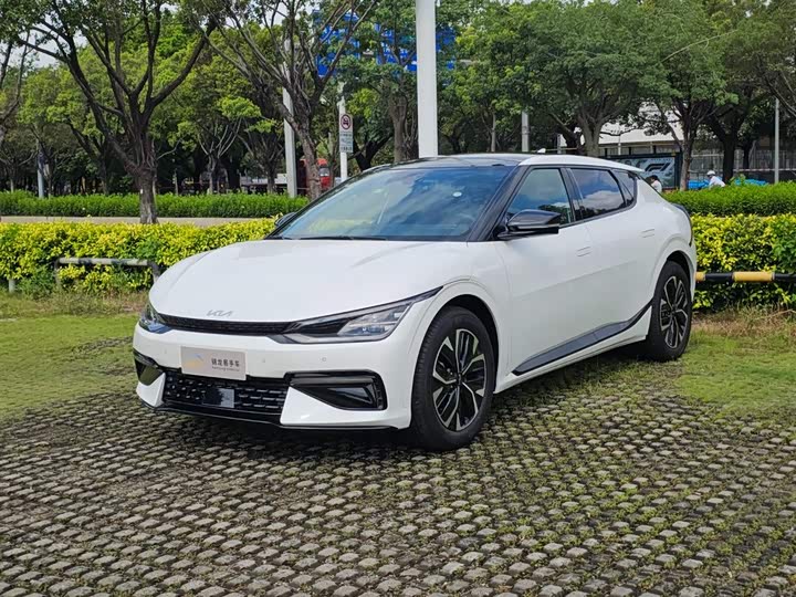 Фото 1 - Kia EV6