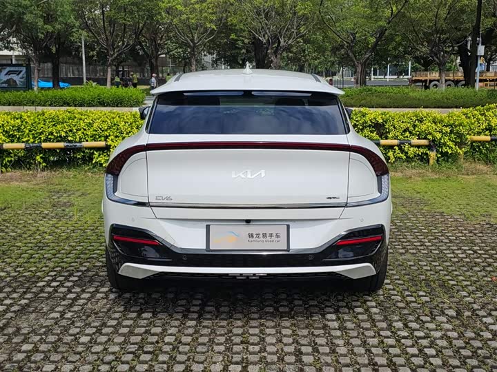 Фото 5 - Kia EV6