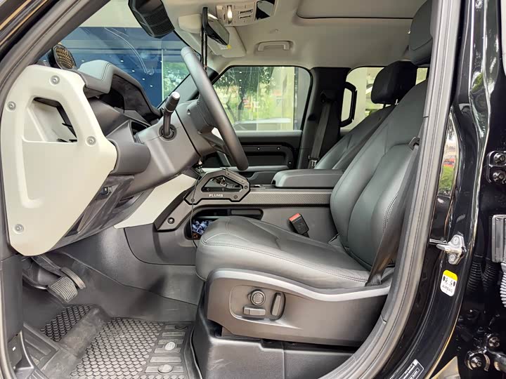 Фото 5 - Land Rover Defender