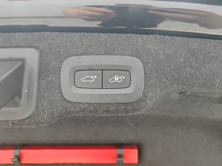 Фото 19 - Volvo S90