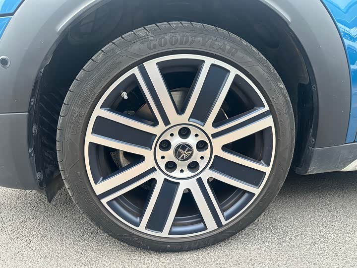 Фото 10 - Mini Countryman