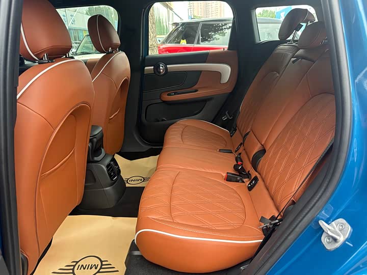 Фото 14 - Mini Countryman