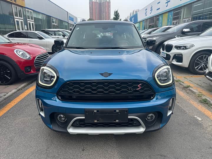Фото 2 - Mini Countryman