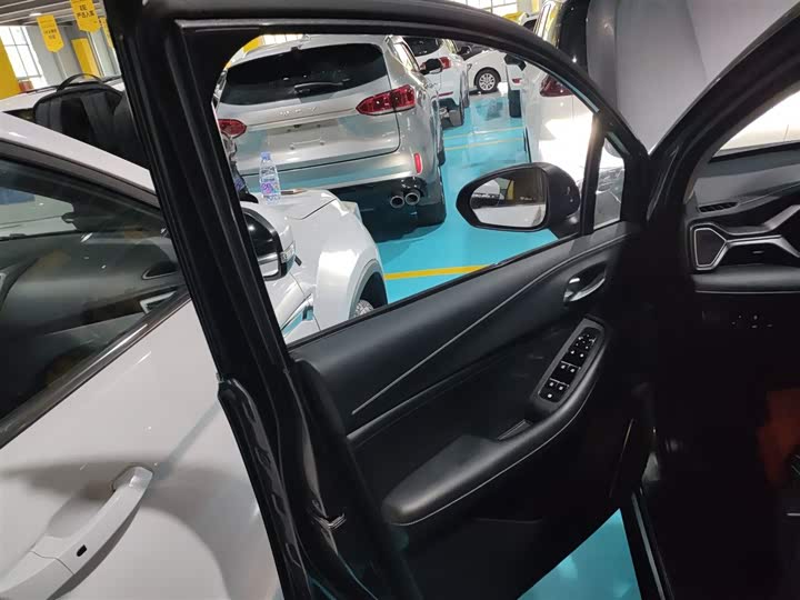 Фото 28 - GAC Trumpchi GS4