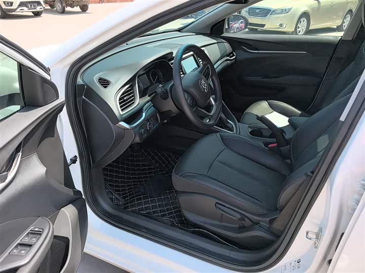 Фото 10 - Buick Excelle GT