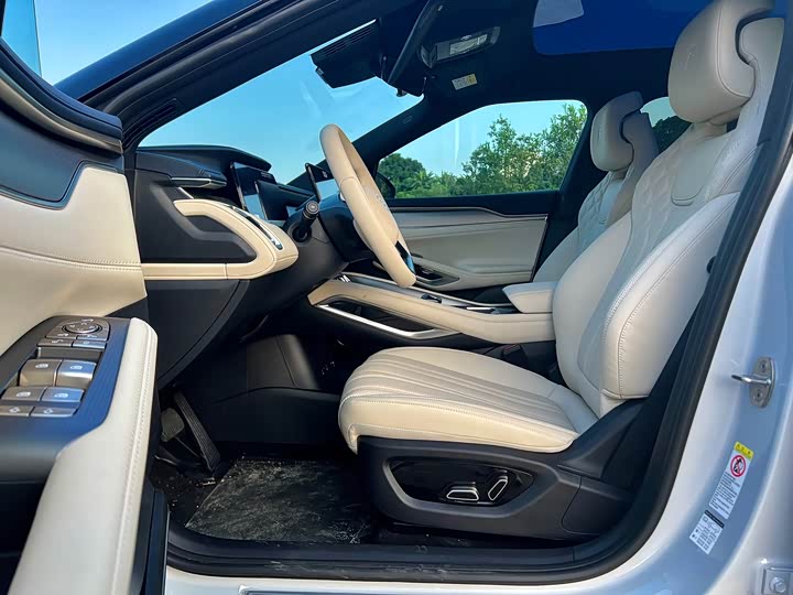 Фото 9 - BYD Song L