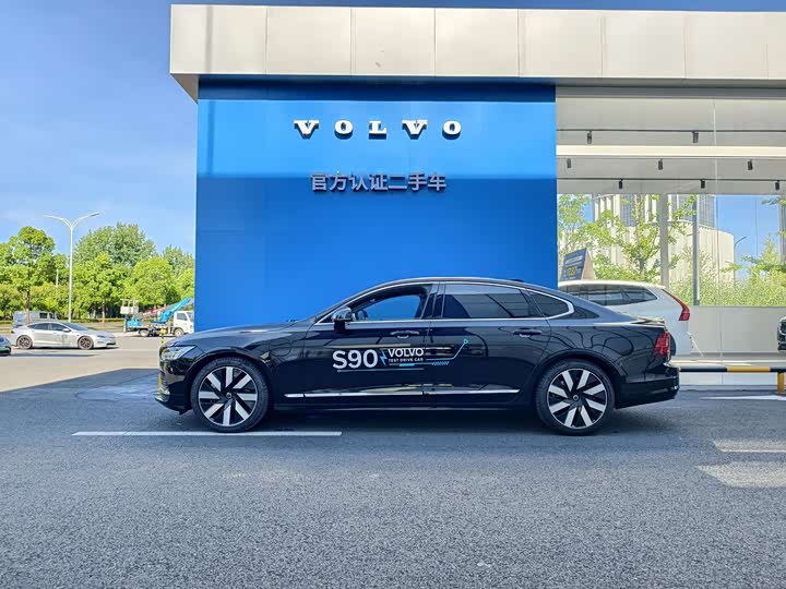 Фото 5 - Volvo S90 Hybrid