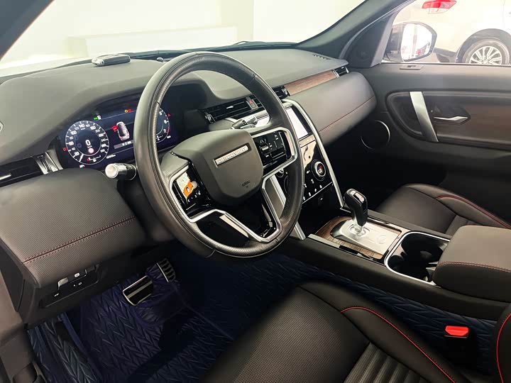 Фото 10 - Land Rover Discovery Sport