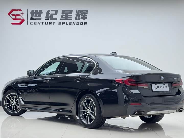 Фото 4 - BMW 5 Series