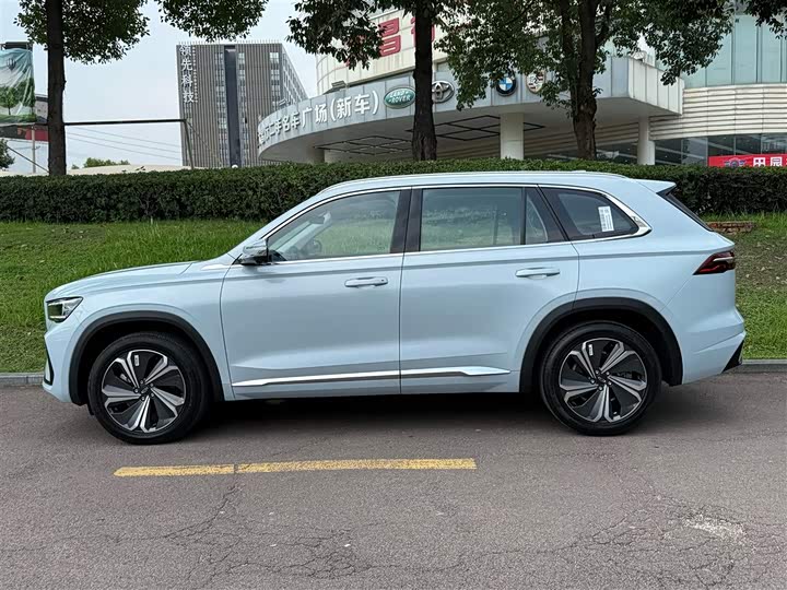 Фото 3 - Geely Monjaro