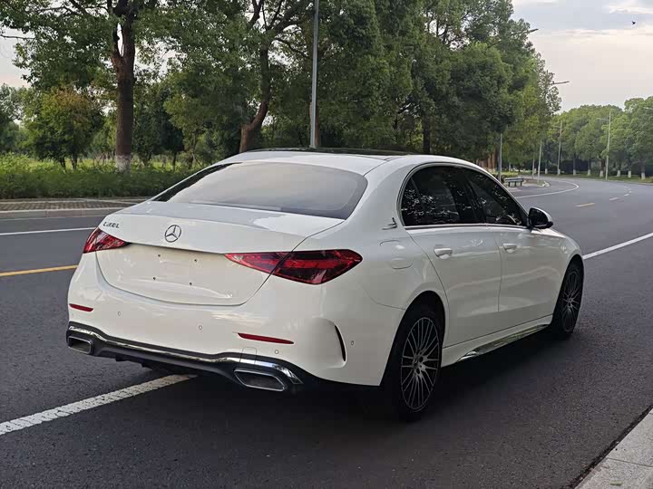 Фото 7 - Mercedes-Benz C-Class