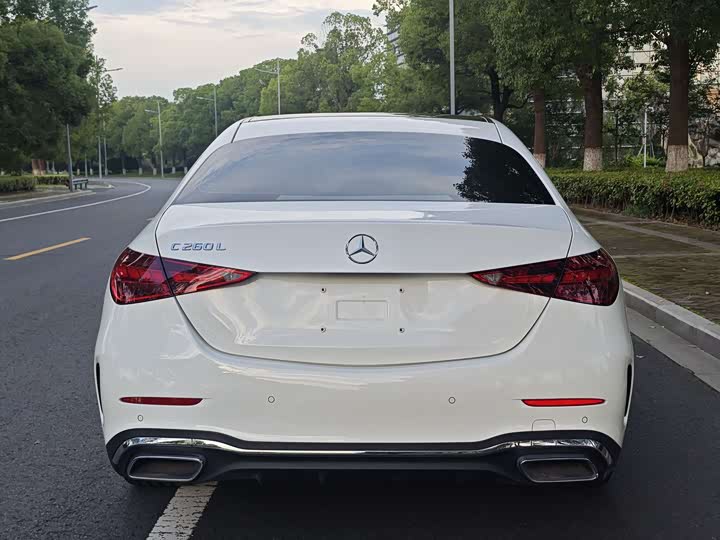 Фото 8 - Mercedes-Benz C-Class