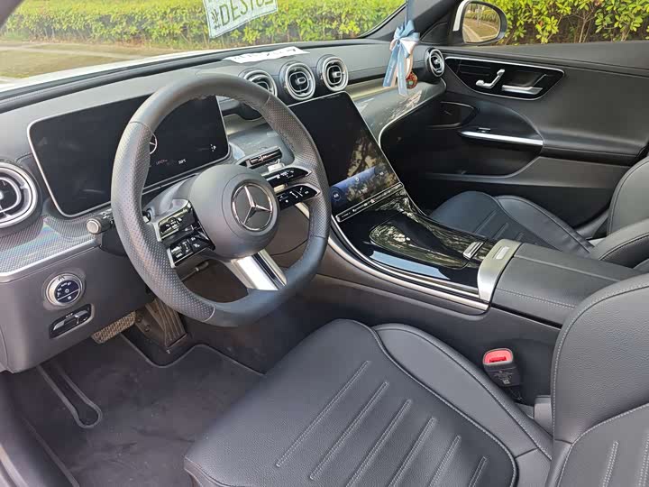 Фото 9 - Mercedes-Benz C-Class