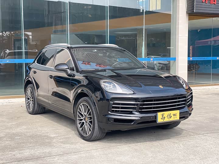 Фото 3 - Porsche Cayenne