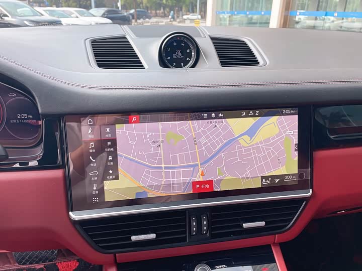 Фото 9 - Porsche Cayenne