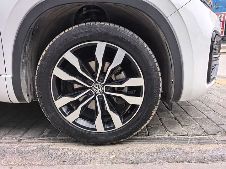 Фото 4 - Volkswagen Tayron