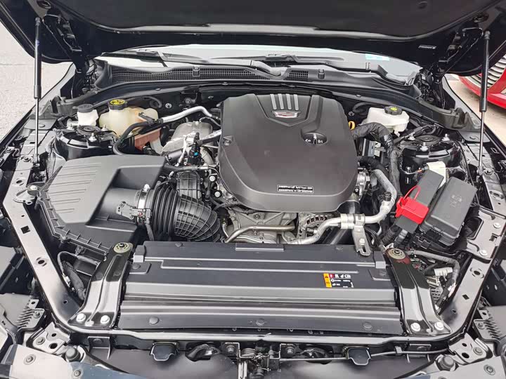 Фото 14 - Cadillac CT4