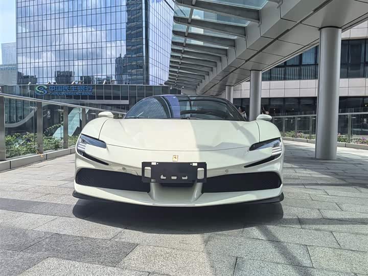 Фото 7 - Ferrari SF90