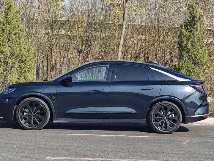 Фото 3 - BAIC Arcfox Alpha S