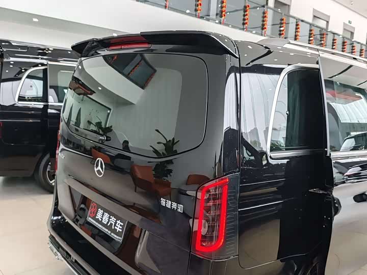 Фото 14 - Mercedes-Benz Vito