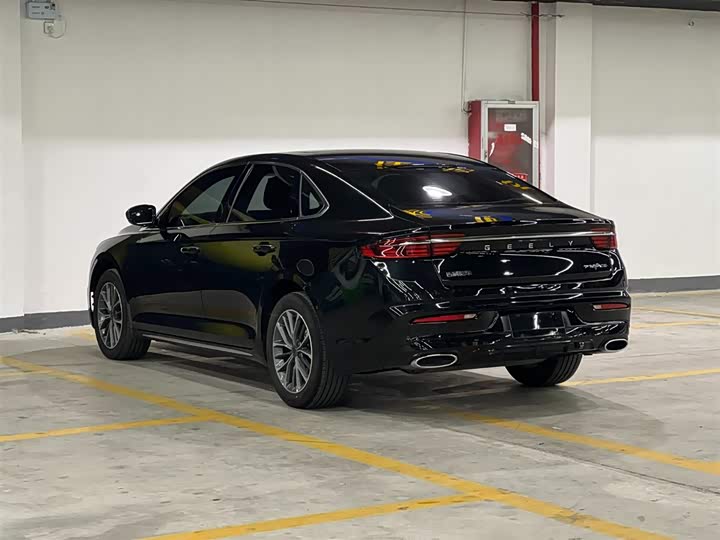 Фото 5 - Geely Preface