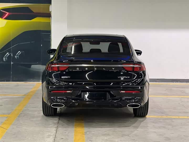 Фото 6 - Geely Preface