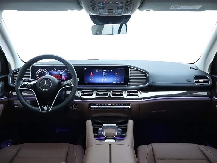 Фото 13 - Mercedes-Benz GLE-Class