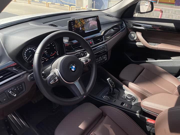 Фото 13 - BMW X1