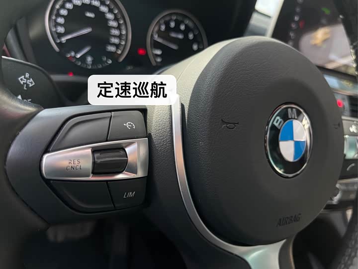 Фото 21 - BMW X1