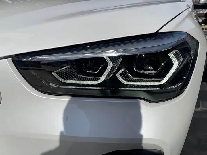 Фото 27 - BMW X1