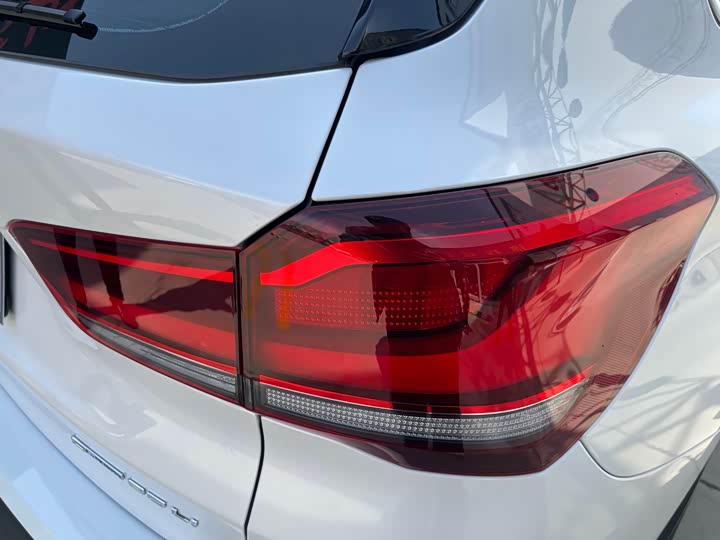 Фото 28 - BMW X1