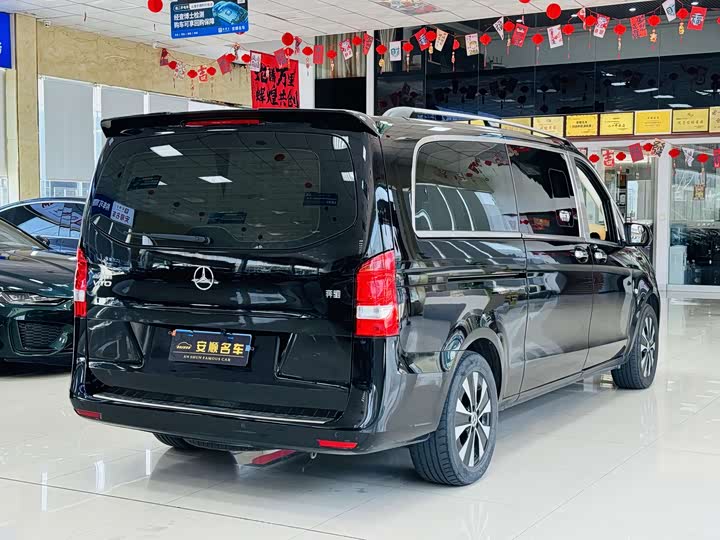 Фото 13 - Mercedes-Benz Vito