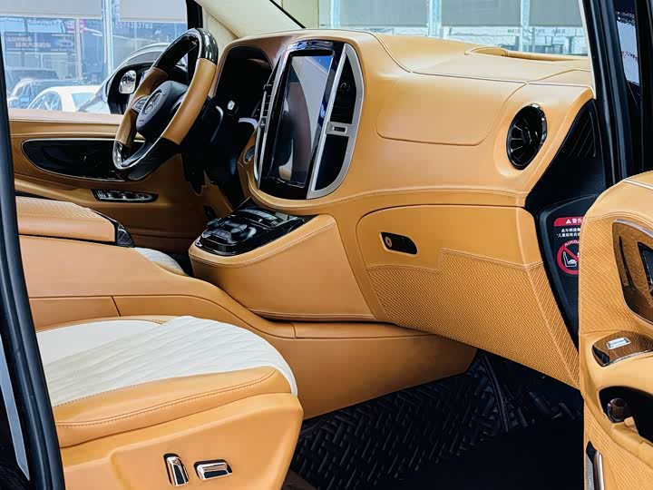 Фото 7 - Mercedes-Benz Vito