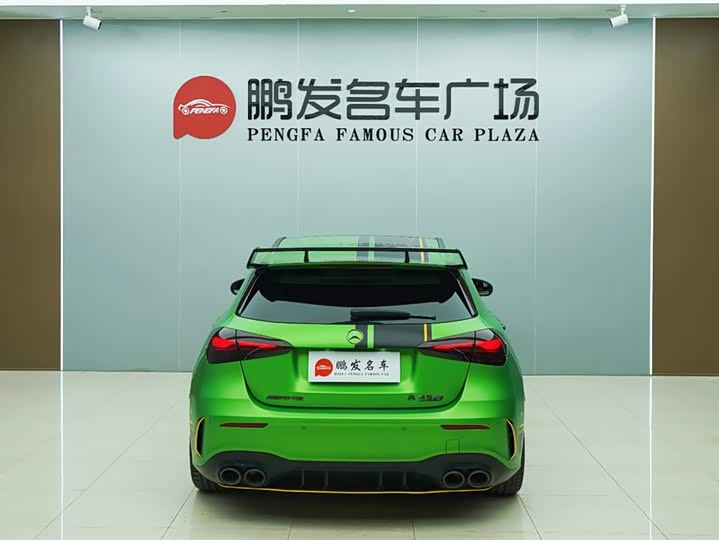 Фото 19 - Mercedes-Benz A-Class AMG