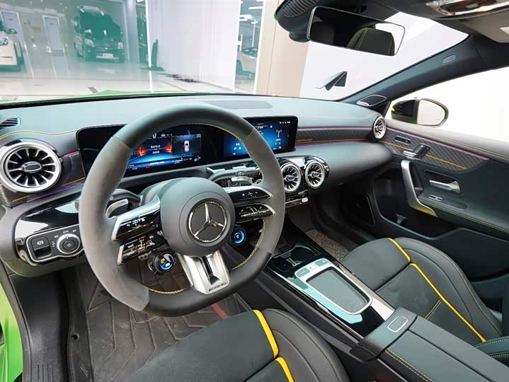 Фото 3 - Mercedes-Benz A-Class AMG