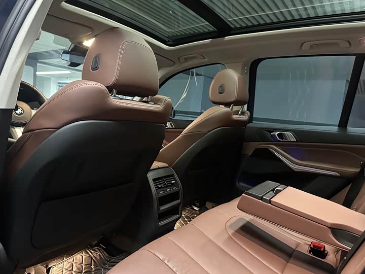 Фото 21 - BMW X5