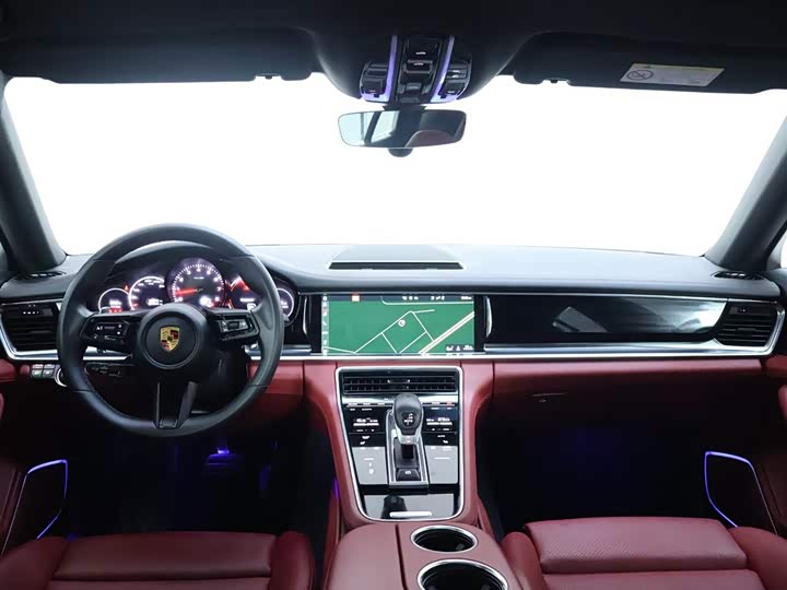 Фото 15 - Porsche Panamera